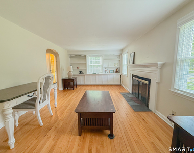 1657 Farmington Avenue - Photo Thumbnail 11