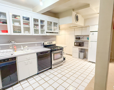 58 Capitol Avenue - Photo Thumbnail 4