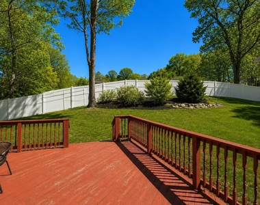 374 Stevenson Road - Photo Thumbnail 13