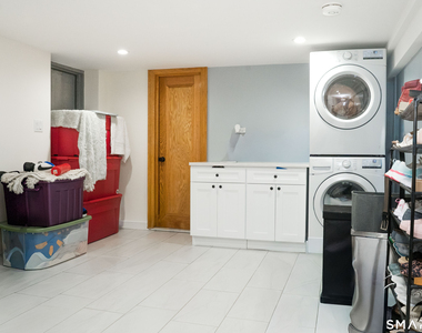 90 Seymour Street - Photo Thumbnail 22