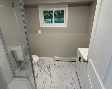 60 Mohegan Trail - Photo Thumbnail 21