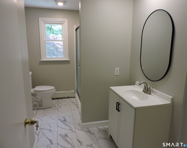 60 Mohegan Trail - Photo Thumbnail 12