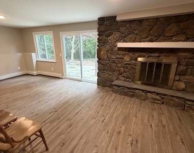 60 Mohegan Trail - Photo Thumbnail 24