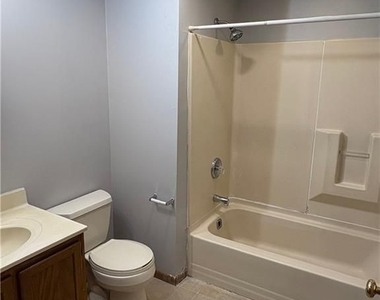 2114 Murray Ave - Photo Thumbnail 3