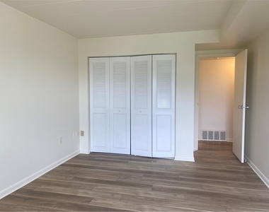 53 Academy Avenue - Photo Thumbnail 19