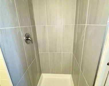 53 Academy Avenue - Photo Thumbnail 21