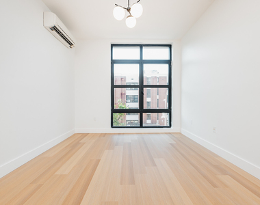 420 Gates Ave - Photo Thumbnail 14