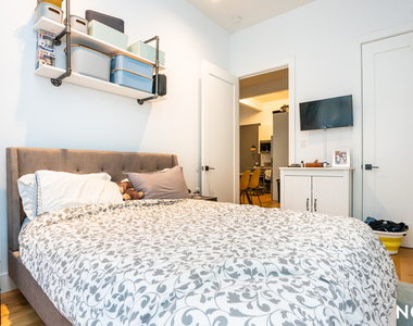 849 Dekalb Ave - Photo Thumbnail 8