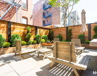 849 Dekalb Ave - Photo Thumbnail 15