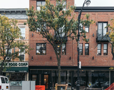 6080 Myrtle Ave - Photo Thumbnail 12