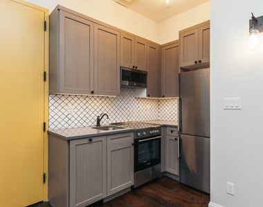 6080 Myrtle Ave - Photo Thumbnail 13