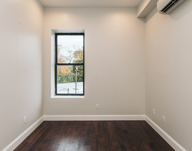 6080 Myrtle Ave - Photo Thumbnail 11