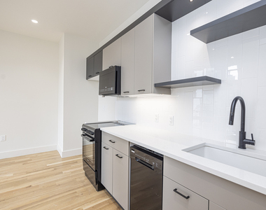 899 Fulton St - Photo Thumbnail 18