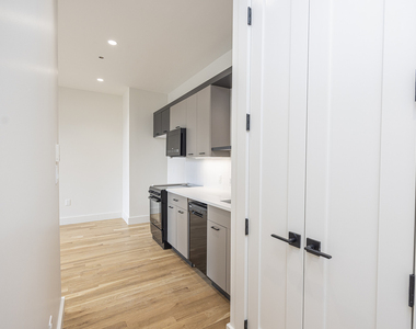 899 Fulton St - Photo Thumbnail 15