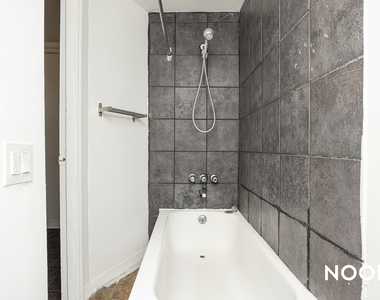 147 Starr St - Photo Thumbnail 3