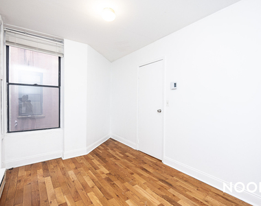 147 Starr St - Photo Thumbnail 1