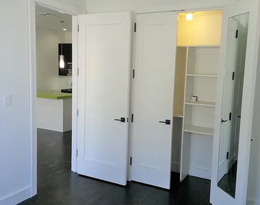 145 Rogers Avenue - Photo Thumbnail 3