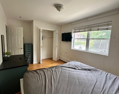 12-11 116th Street - Photo Thumbnail 3