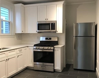 1815 James Street - Photo Thumbnail 8