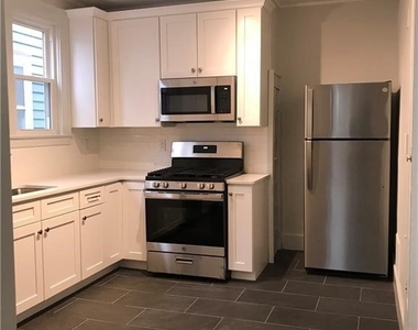 1815 James Street - Photo Thumbnail 5
