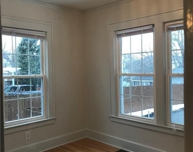 1815 James Street - Photo Thumbnail 9