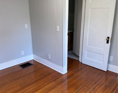 415 Magee Avenue - Photo Thumbnail 12