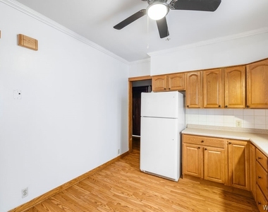845 Potomac Avenue - Photo Thumbnail 8