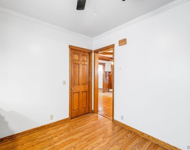 845 Potomac Avenue - Photo Thumbnail 10