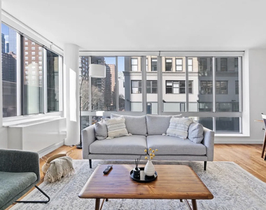  West 26th Street - Photo Thumbnail 2