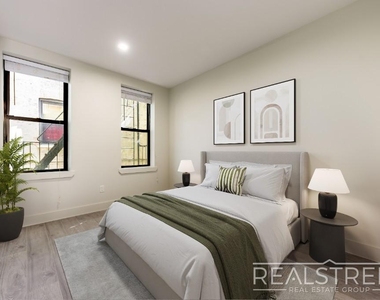 1647 Eighth Avenue - Photo Thumbnail 3
