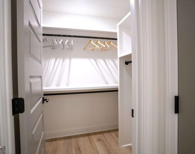 1365 Sydney Oaks Drive - Photo Thumbnail 20