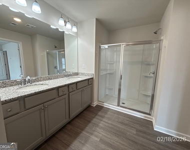 333 S Point Boulevard - Photo Thumbnail 8