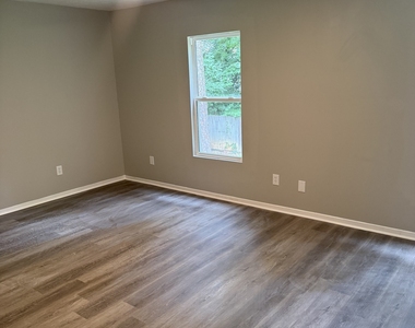 1297 Old Countryside Circle - Photo Thumbnail 13