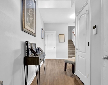 2145 Waterford Park Drive - Photo Thumbnail 7