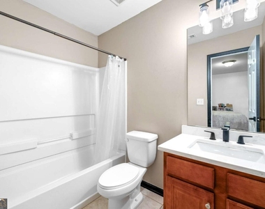 1501 Glen Ivy - Photo Thumbnail 2