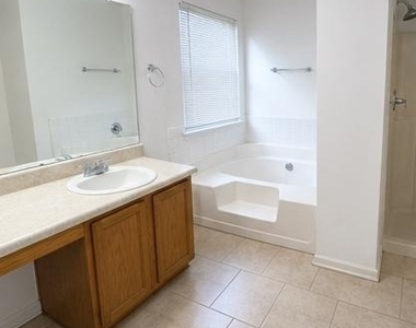 65 Waters Edge Way - Photo Thumbnail 9