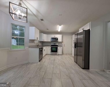 3004 Dogwood Lane - Photo Thumbnail 8