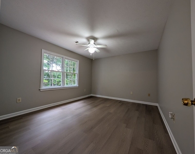 443 Cricket Ridge Court - Photo Thumbnail 16