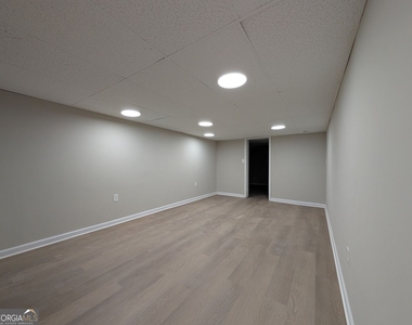 443 Cricket Ridge Court - Photo Thumbnail 20