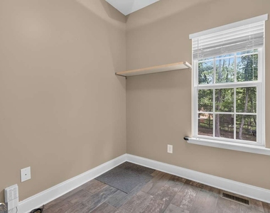 153 Fitzroy Lane - Photo Thumbnail 26
