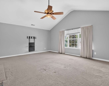 153 Fitzroy Lane - Photo Thumbnail 41