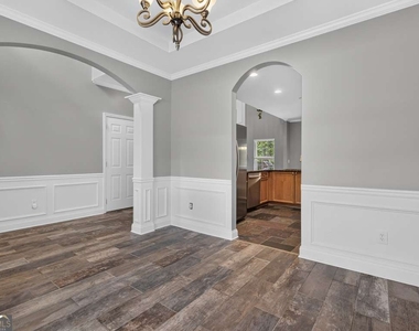 153 Fitzroy Lane - Photo Thumbnail 9