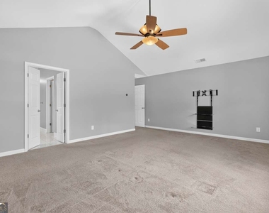 153 Fitzroy Lane - Photo Thumbnail 39