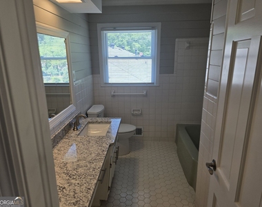 3420 Northside Drive - Photo Thumbnail 8