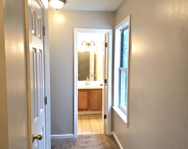 152 S Fairfield Drive - Photo Thumbnail 21