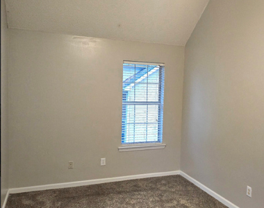 152 S Fairfield Drive - Photo Thumbnail 20