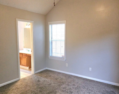 152 S Fairfield Drive - Photo Thumbnail 19