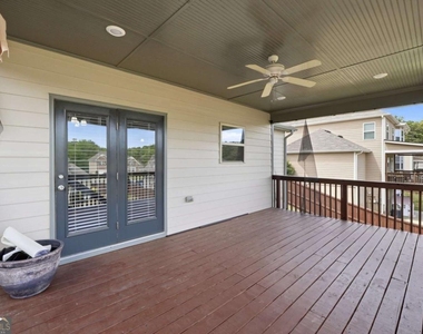 304 Cochin Drive - Photo Thumbnail 21