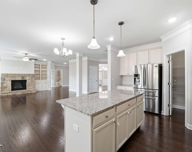 304 Cochin Drive - Photo Thumbnail 18