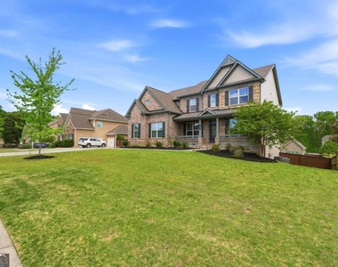 304 Cochin Drive - Photo Thumbnail 1